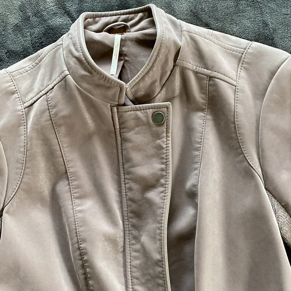 Suede jacket - Picture 2 of 4